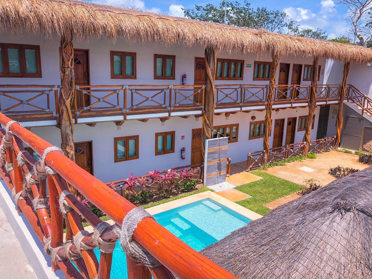 Hacienda Dos Ojos Hotel Tulum