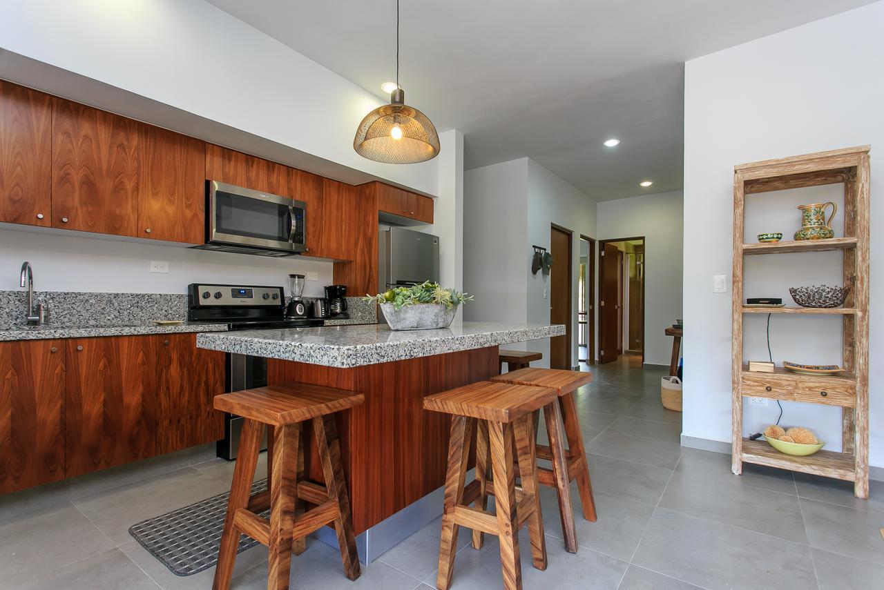 Complex With An Alluring Pool & Tropical Vibes By Stella Rentals! Apartamento *