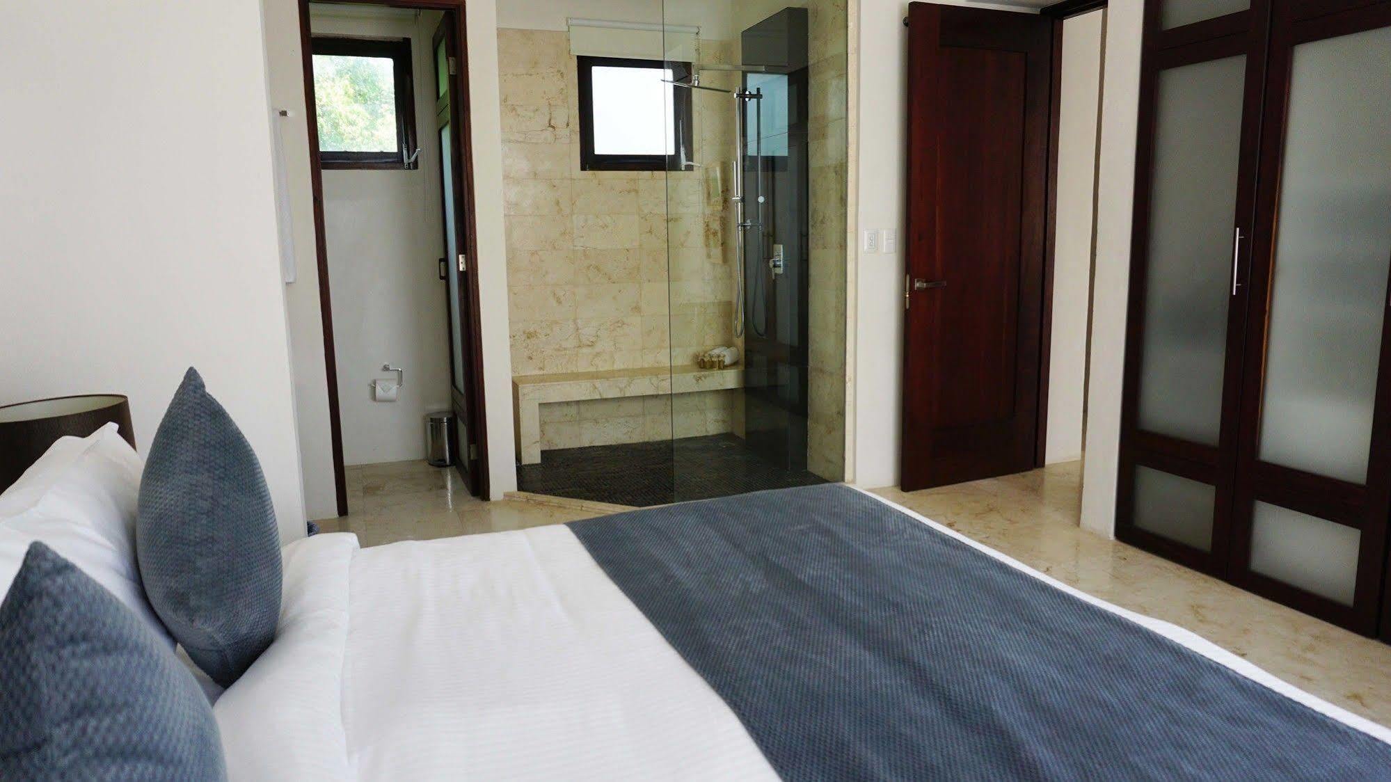 Hotel Intima Adults Only 3*