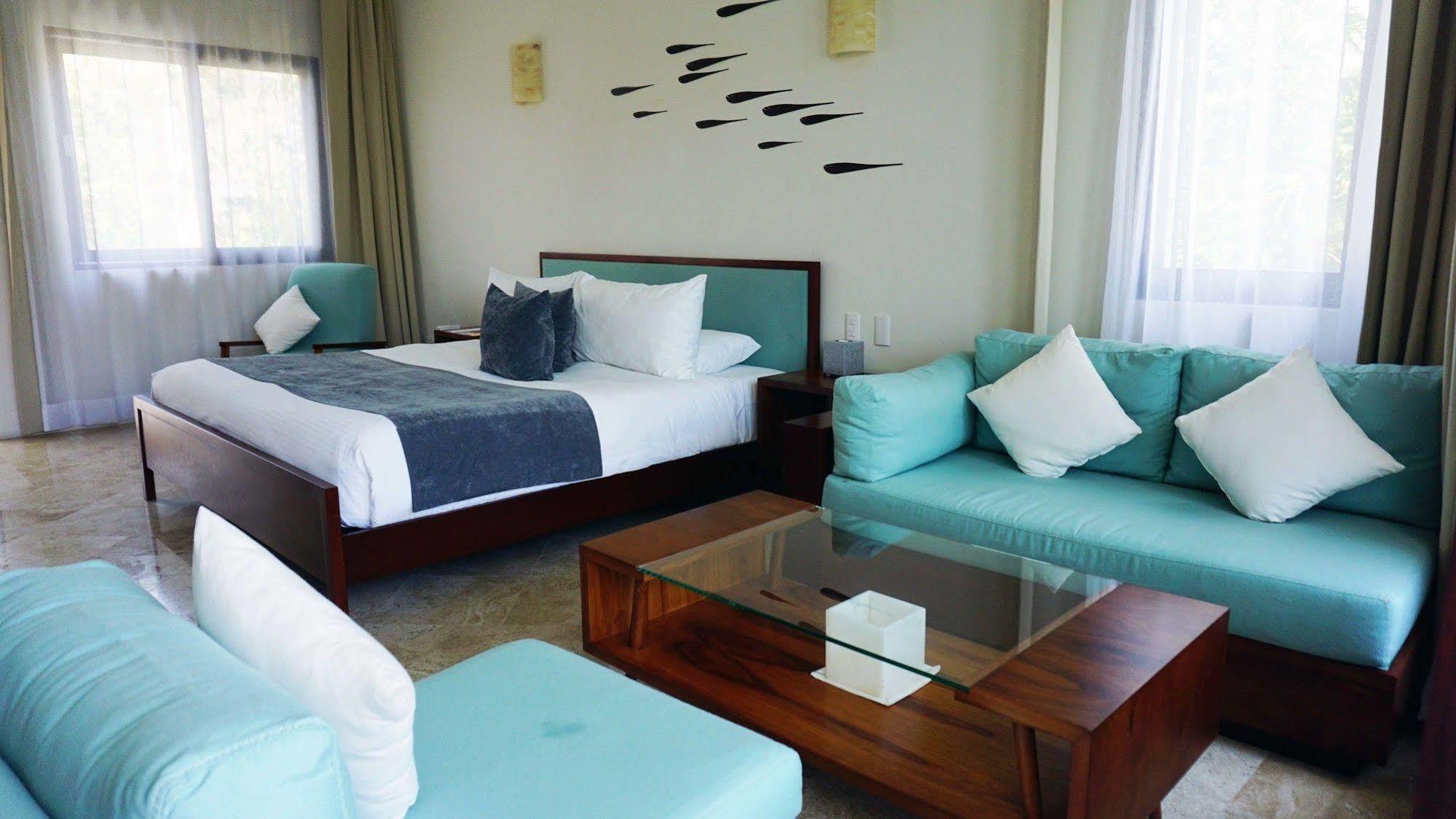 Hotel Intima Adults Only