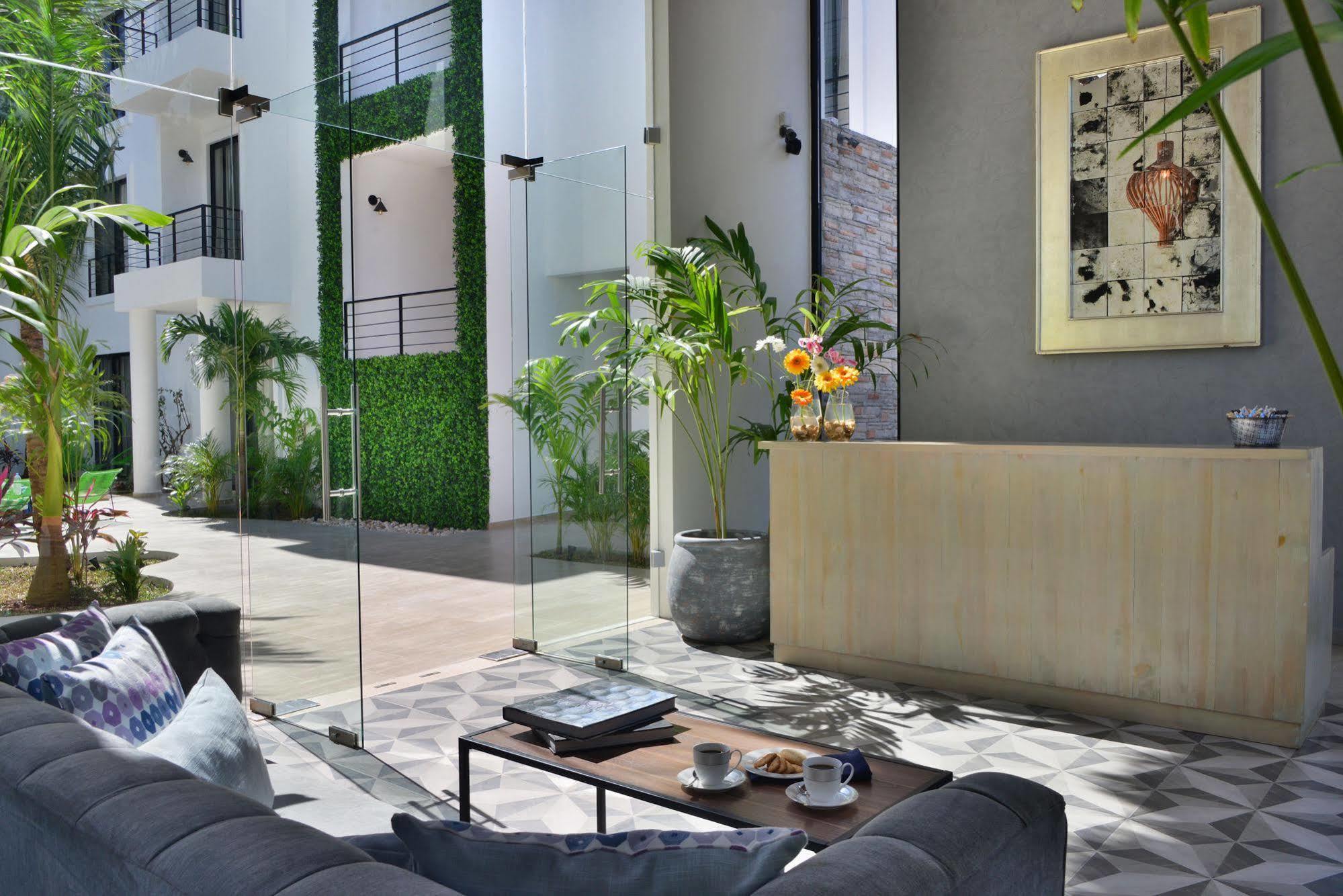 Hotel Elements Boutique 4*