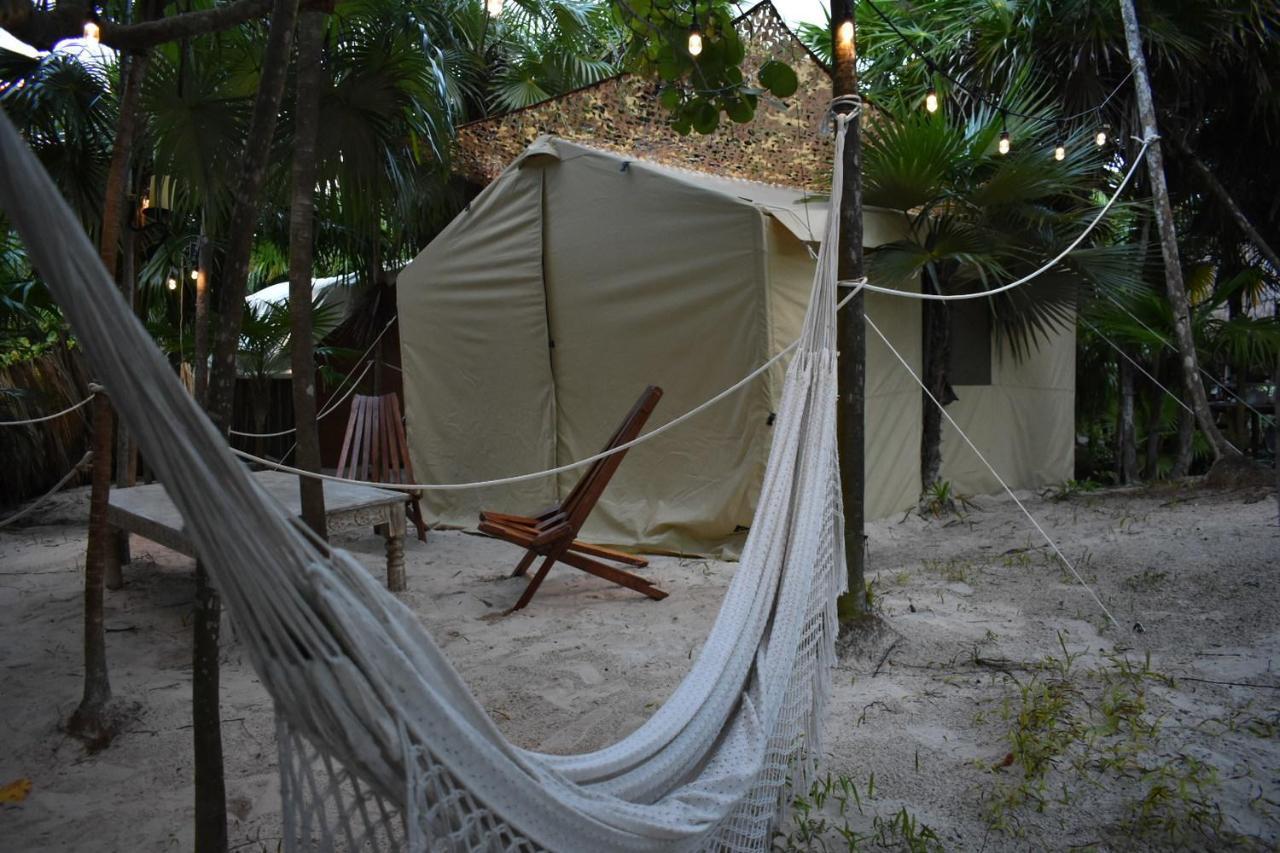 Uma Oceanfront 5*