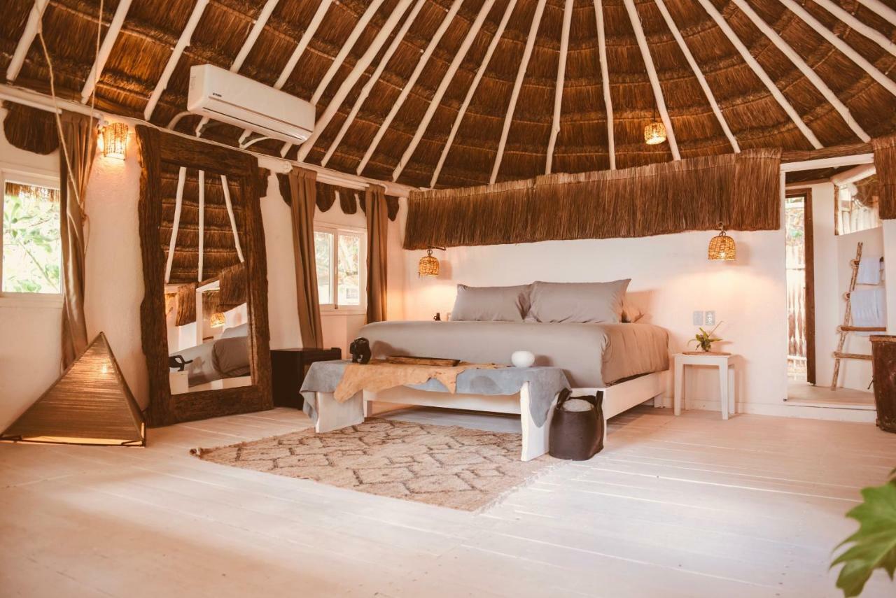 Esencial Hotel 4*