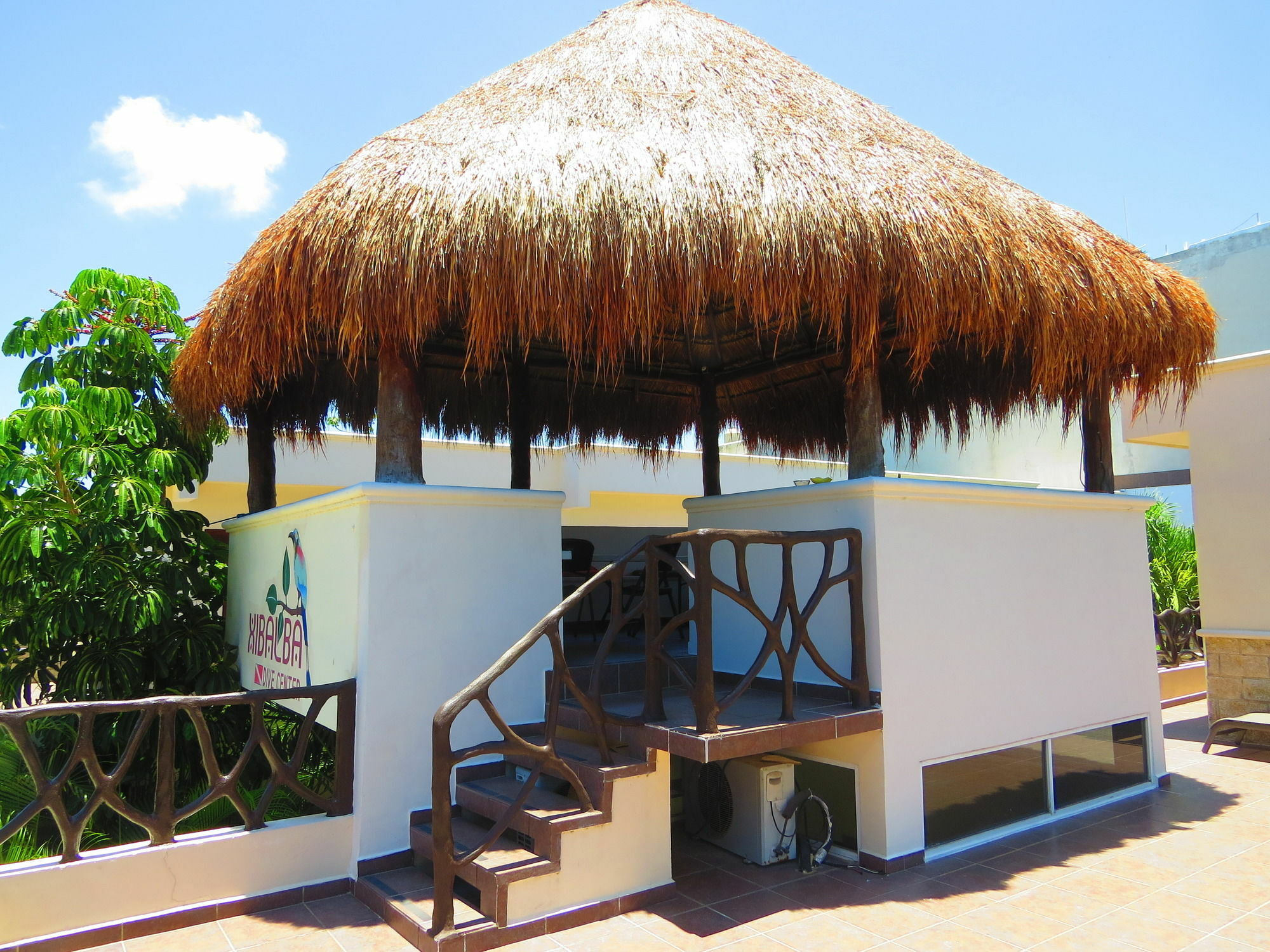 Hotel Xibalba Dive Center