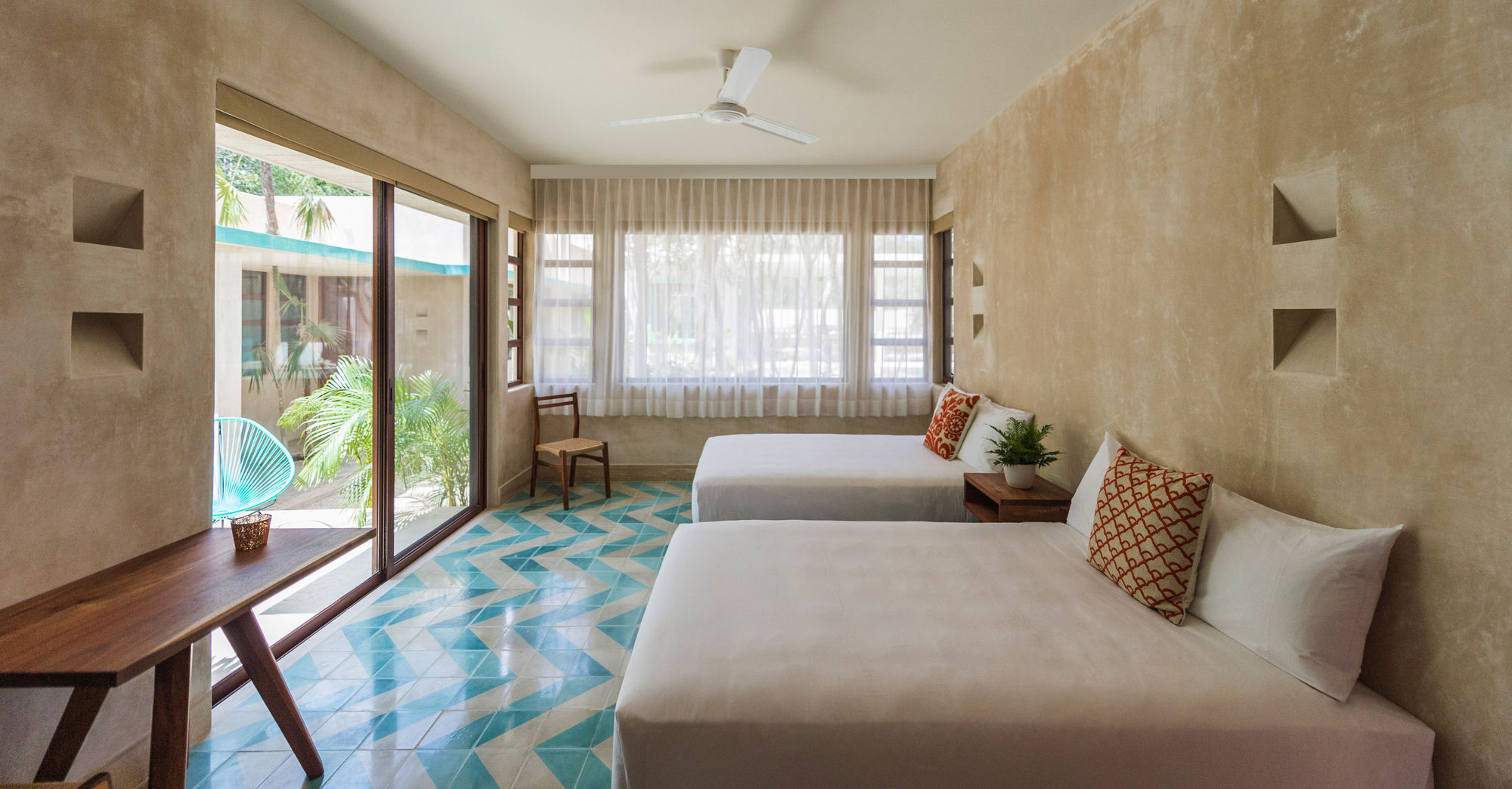 Tiki Tiki Hotel