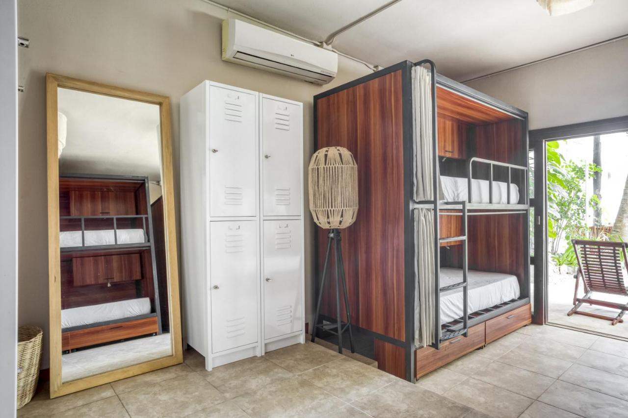 Selina Shared Lirios Hotel