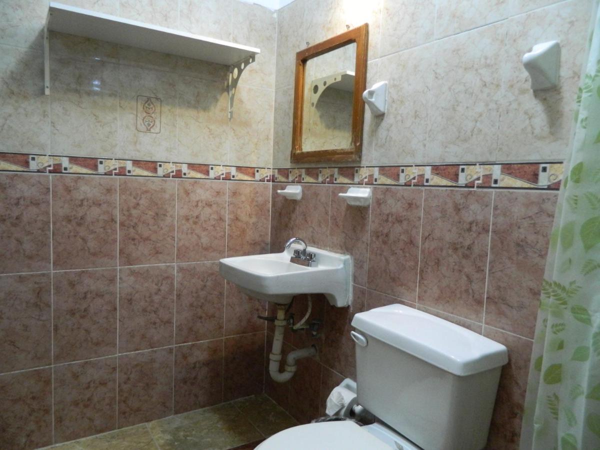 Hostal Emotion Avenida & Tulum