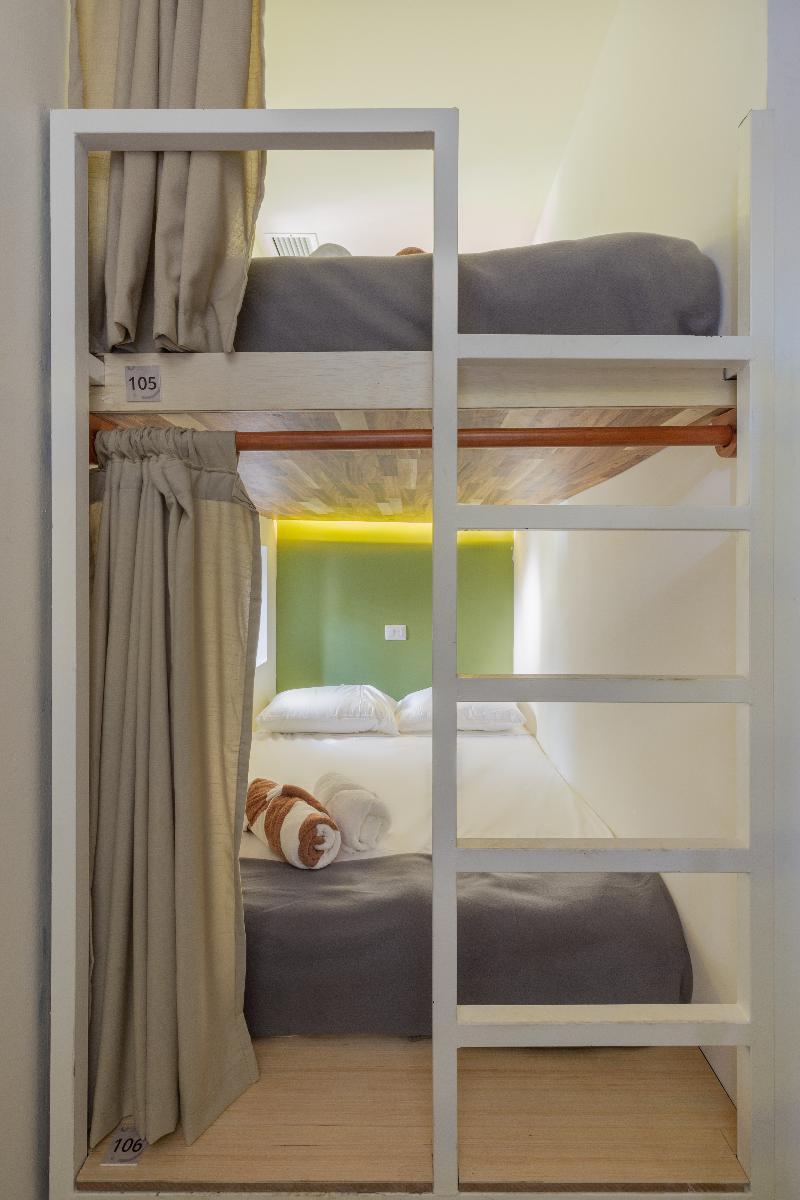 Oostel Smart - Pueblo (adults Only) Hostel *