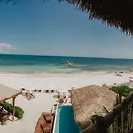 Akkuun Tulum - Adults Only