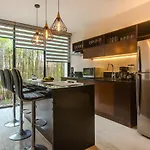 Beautiful Bungalos Luxury Apartment By Lockey In Gated Community At Aldea Zama
