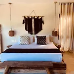 Vida Jungle Boho Apart 9 With Special Fee To Access Hotel Bardo
