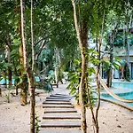 Casai - Bohemian Eco-Loft In La Veleta, Tulum - 2 Pools, Gym
