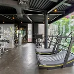 Central Park Modernstudio, Gym, Spa, Wi-Fi, Cowork