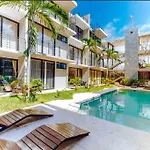 306 Amena 1Br Penthouse W/ Gym & Private Pool/Rooftop