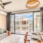 305 Amena Modern Secluded Penthouse W/ Private Pool & Gym