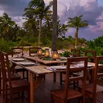 Beachfront Villa Playaaekun