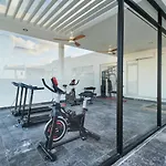 Ph Othello - Private Pool&Roof & Beach Club Access
