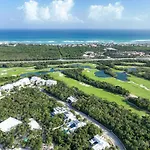 Xaha Villas Suites&Golf Resort