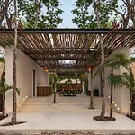 Chay Reflection Lofts Tulum