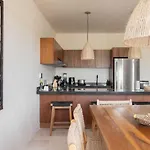 Itza Maya Beach Club Access