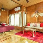 Alicat Villas