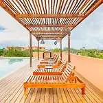 Aldea Savia Garden House
