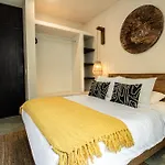 3BD Luxury Villa Private pool&Access Hotel Bardo 4B