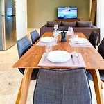 2Bd With Private Balcony & Jacuzzi Aldea Zama View