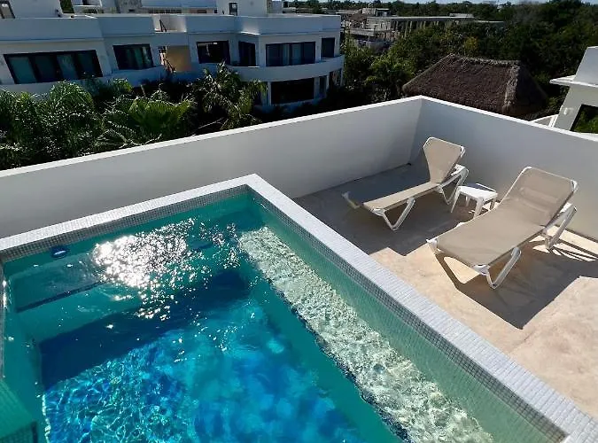 Amazing Luxury Penthouse With Sunset,Sunrise View, Private Jacuzzi And Rooftop Pool