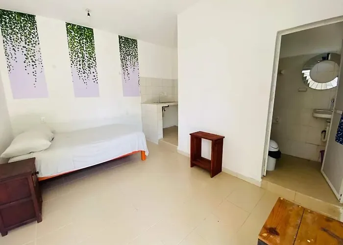 Cuartos Yax Muul