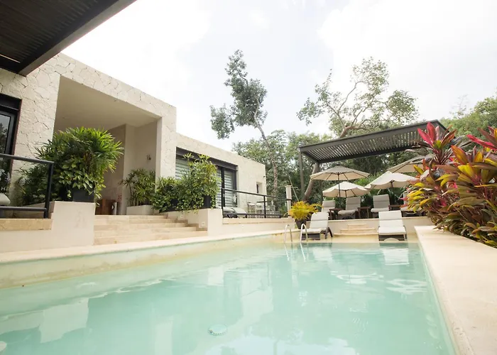 Xaha Villas Suites&Golf Resort