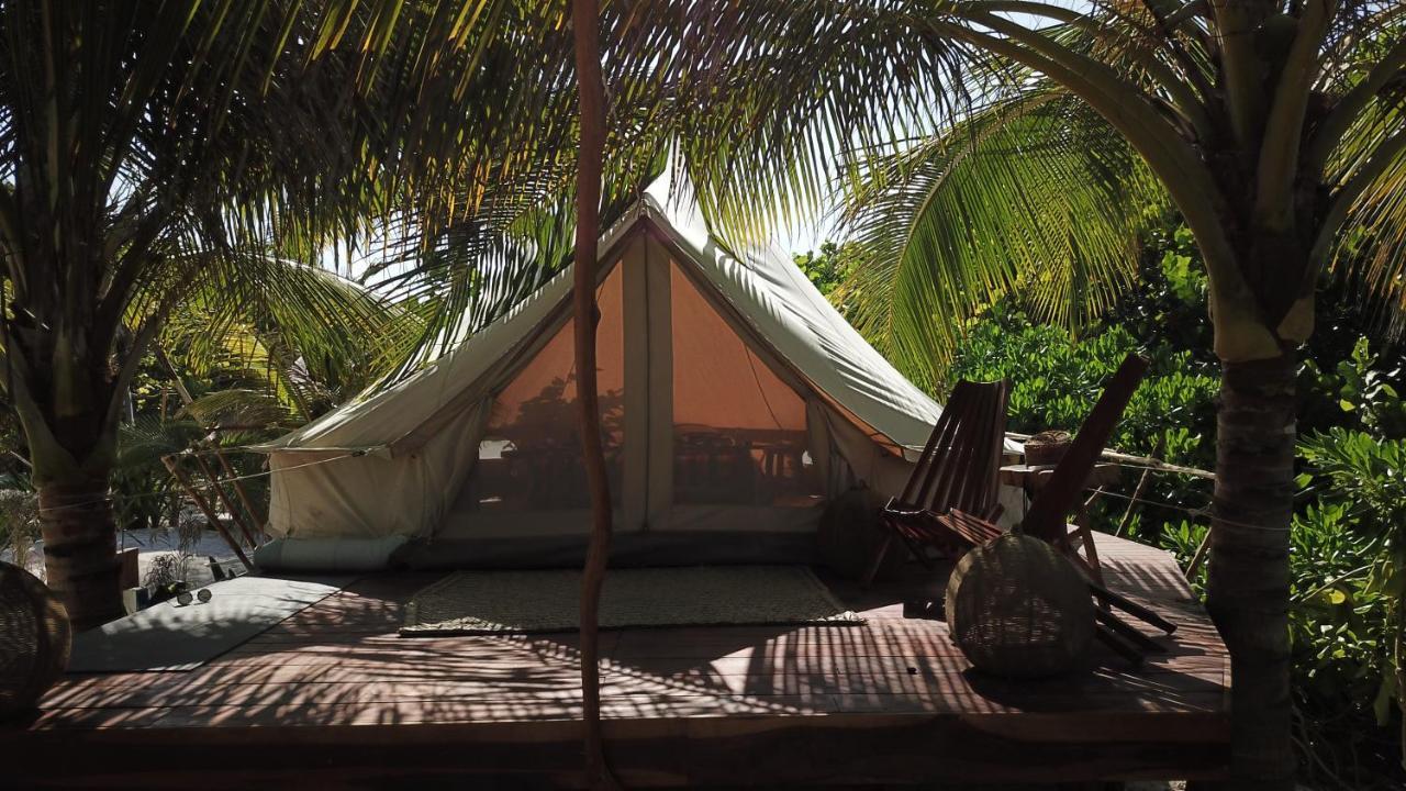 Glamp Ikal Luxury tent