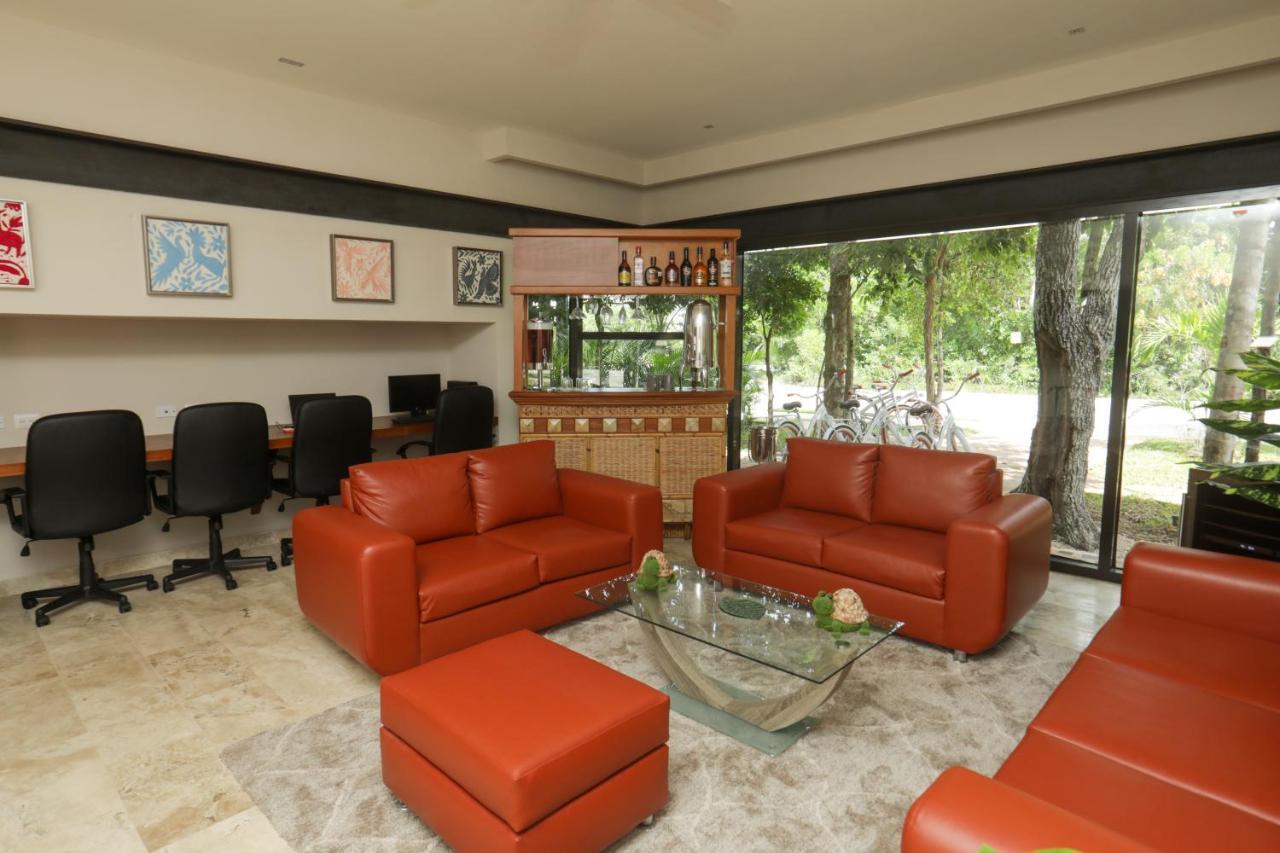 Xaha Suites&golf 3*