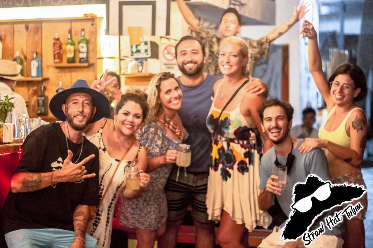 Hostal Straw & Rooftop Bar