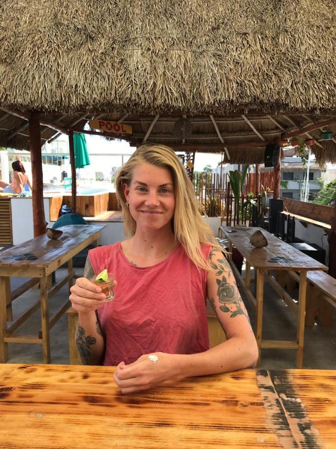 Hostal Straw & Rooftop Bar