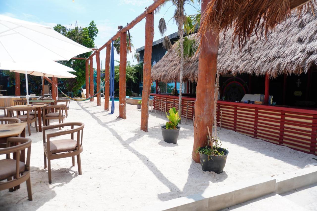 Sunset Bungalows Hotel 2*