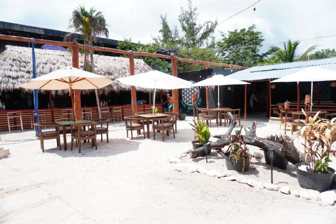 Sunset Bungalows Hotel 2*