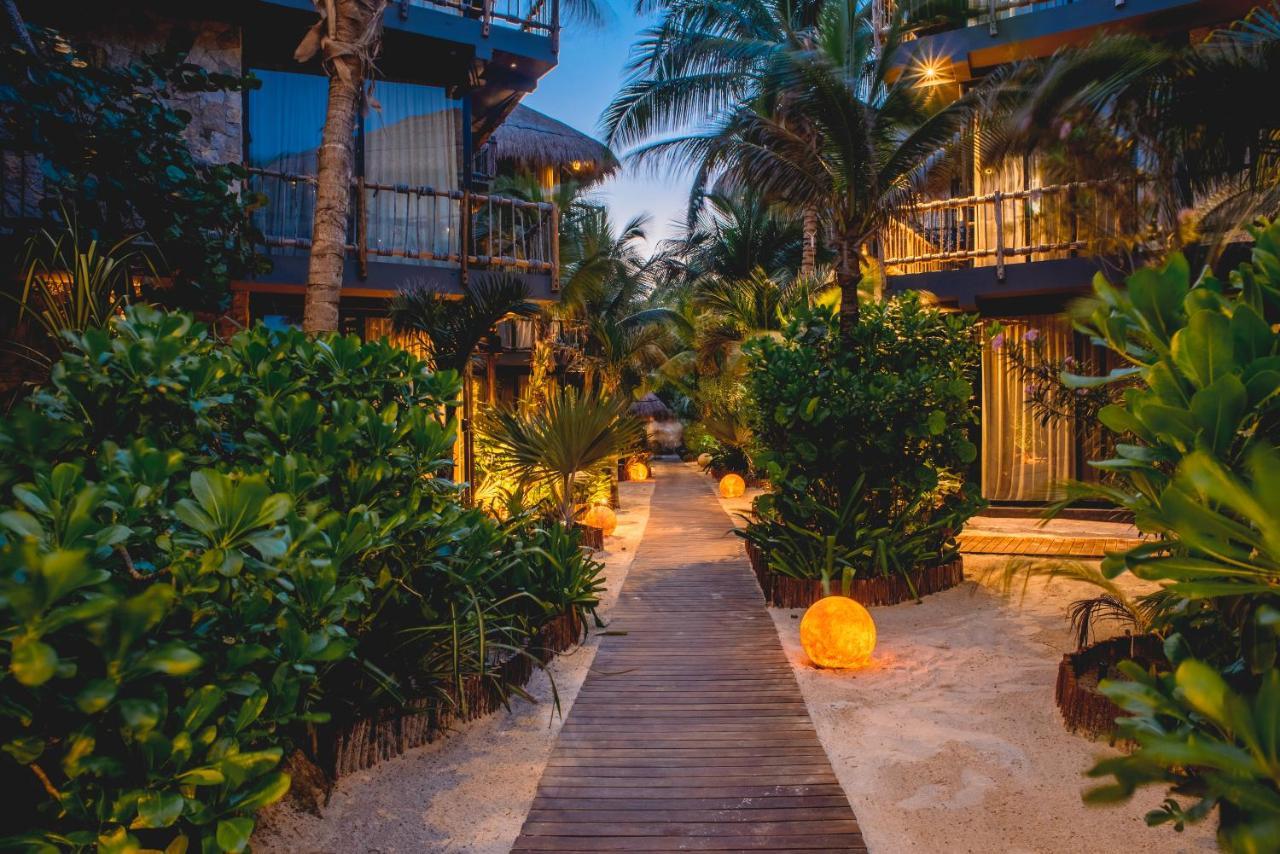 Hotel Akkuun - Adults Only