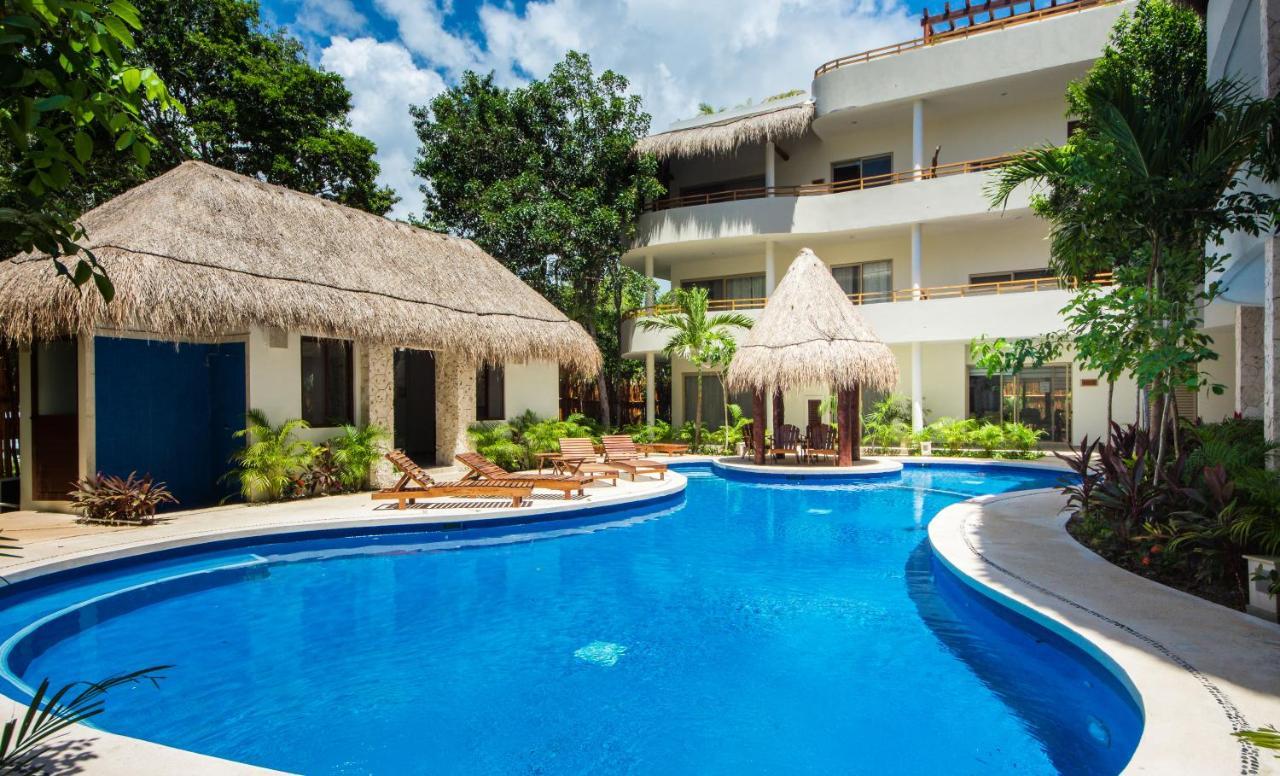Poolside Bliss Private Terrace And Jacuzzi Apartment *