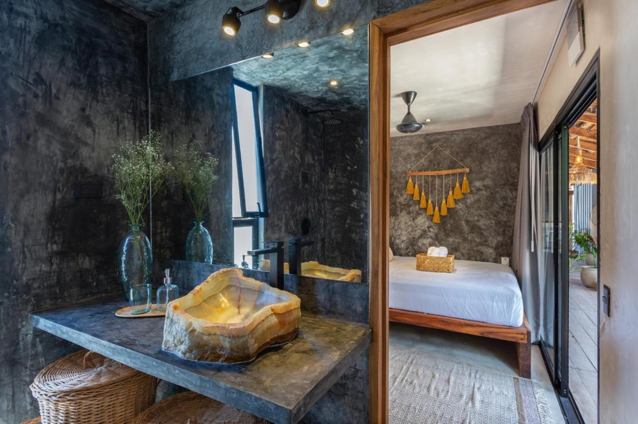 Meteora & Coffeehouse Hostal