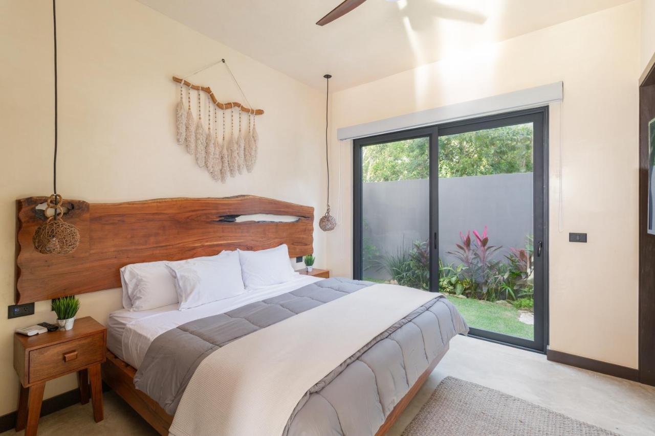 Casa Asana By Lockey *