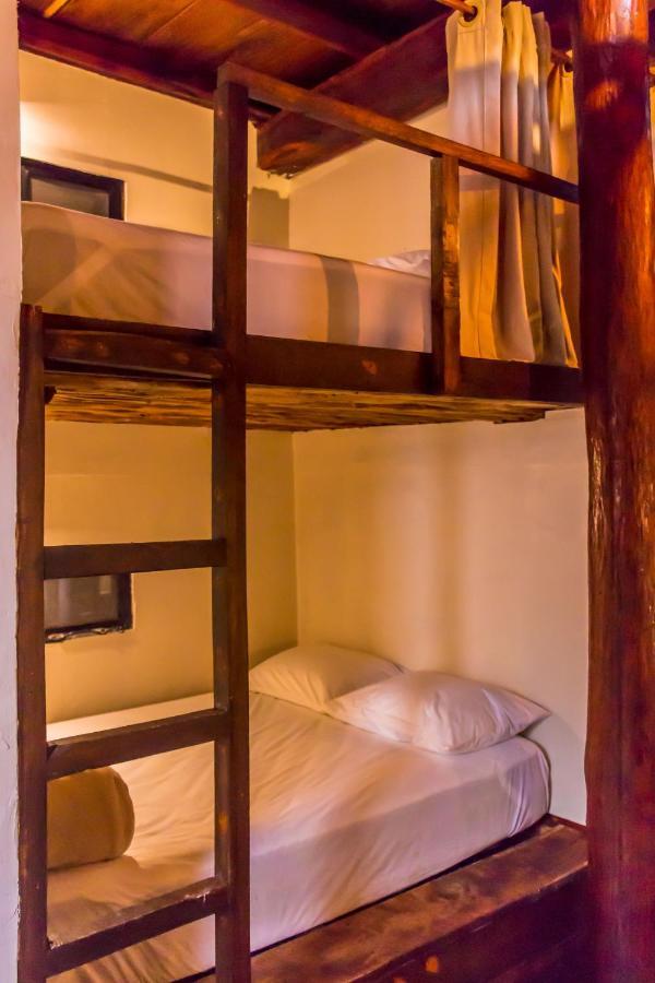 Bed and breakfast Oostel Smart - Playa