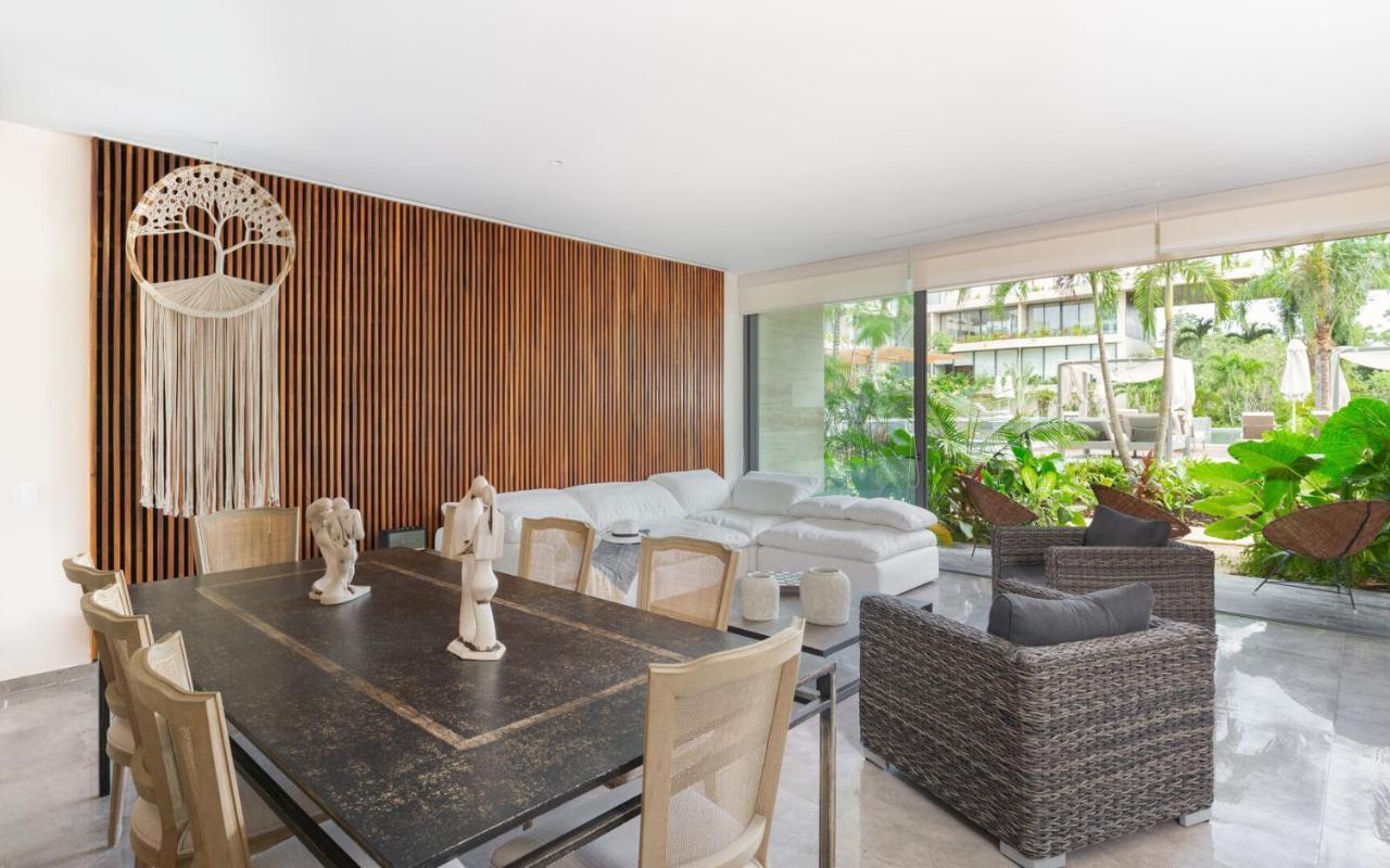Apartment Marvelous With Unique Pool And Extraordinary Amenities *