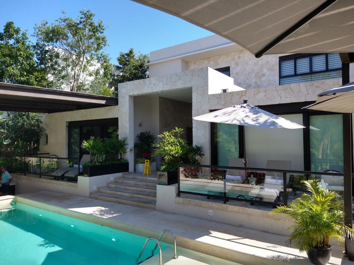 Xaha Suites&golf 3*