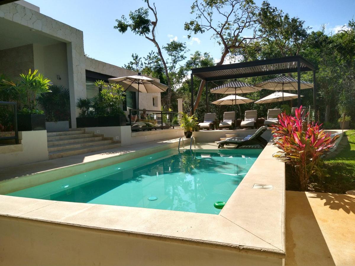 Xaha Suites&golf 3*