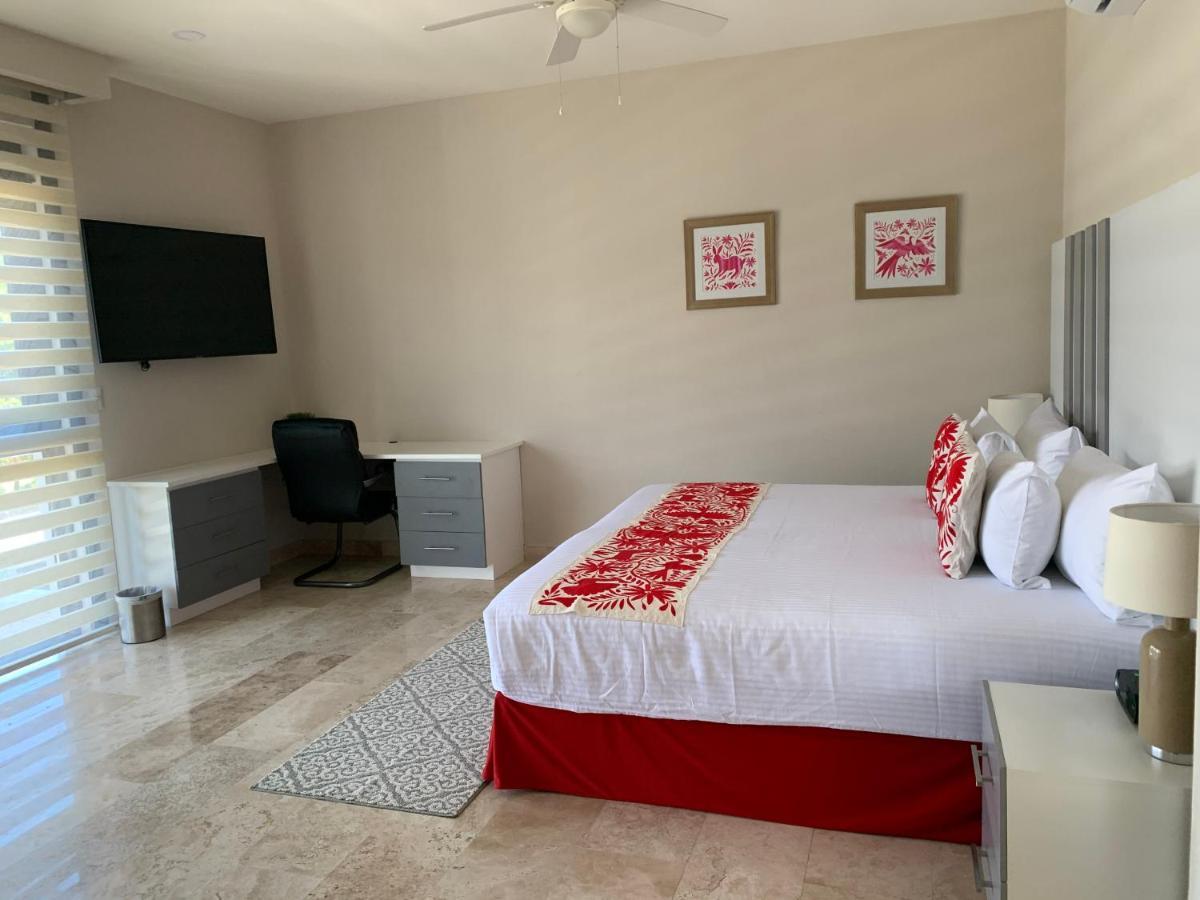 Xaha Suites&golf 3*