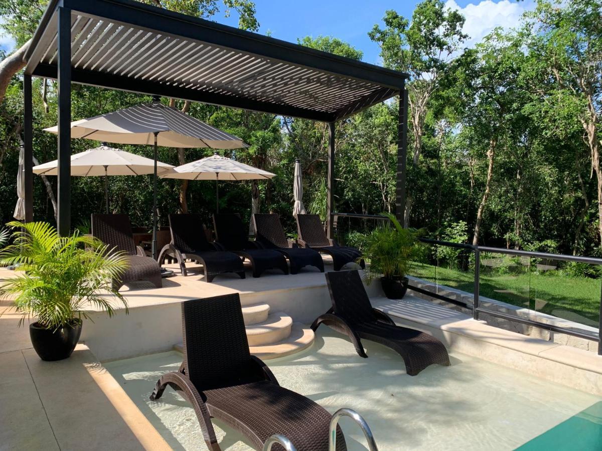 Bed and breakfast Xaha Suites&golf 3*