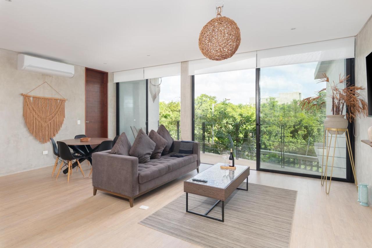 Apartment Modern 4br In La Veleta With Rooftop Pool, Amazing Amenities & Incredible Jungle View *