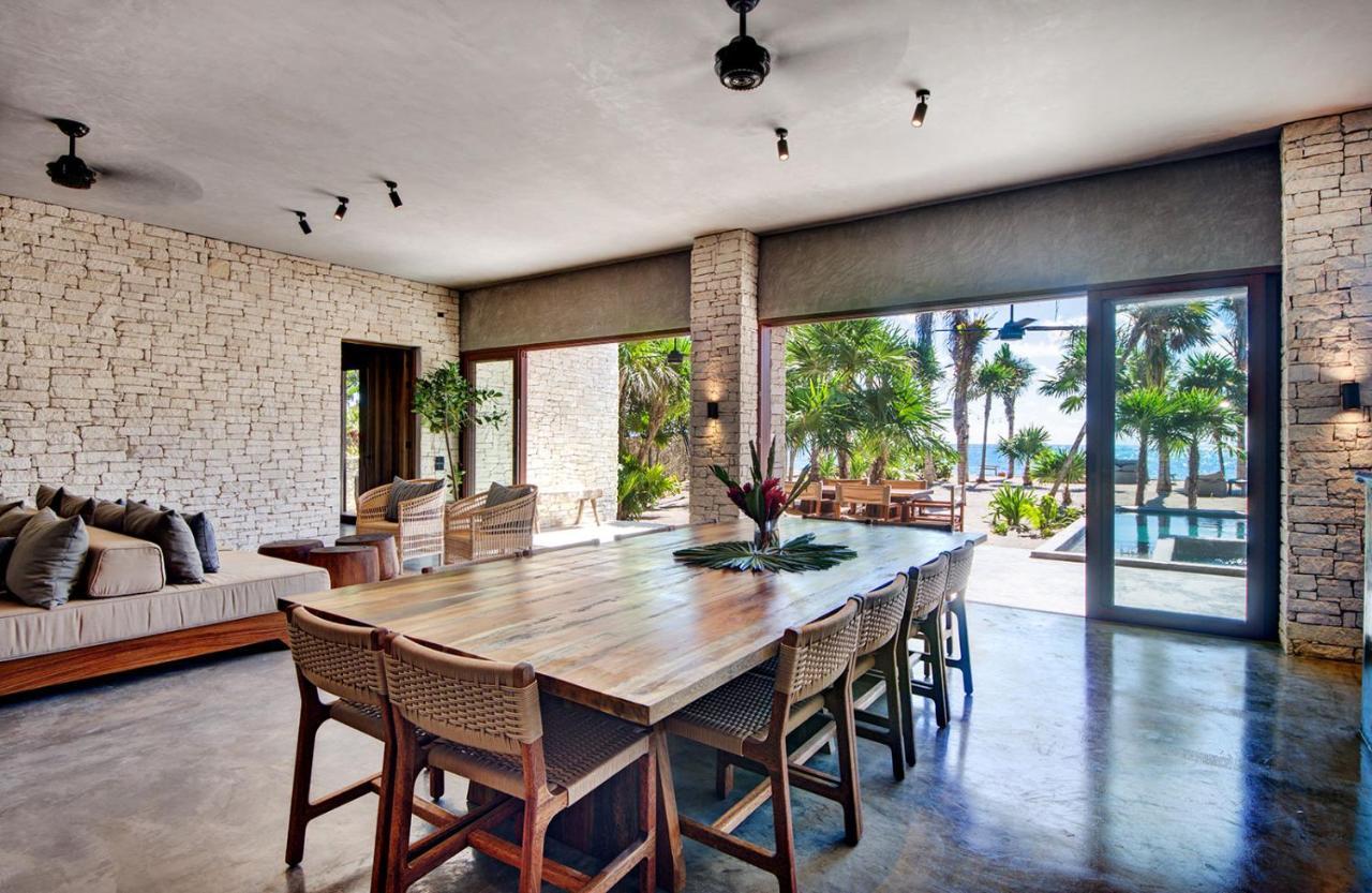 Beachfront In Tankah Bay Holiday home