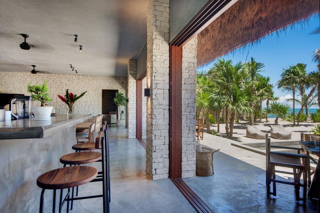 Beachfront In Tankah Bay Holiday home *